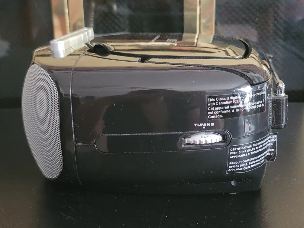 MUST GO BY 8/31! Nexxtech Portable CD, Radio & Cassette Boombox image indicator(7)