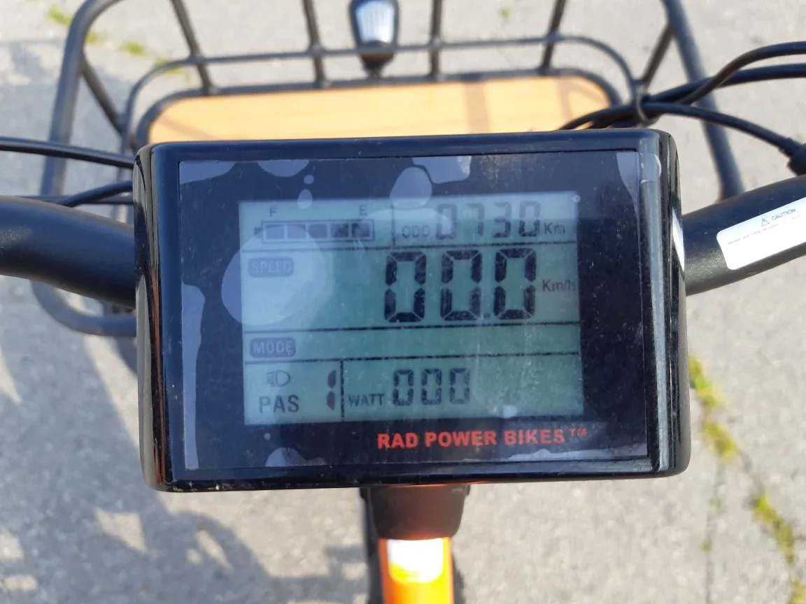 Rad Power Bikes RadWagon 4 Electric Cargo Bike image indicator(10)