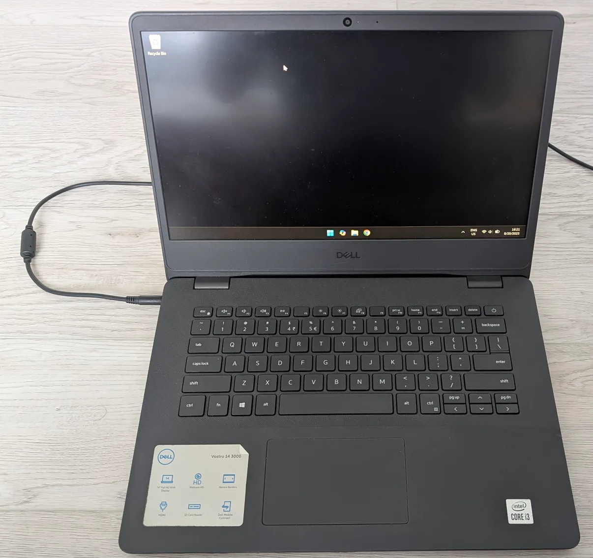 Dell Vostro 14 3000 Laptop - Great Condition! thumbnail