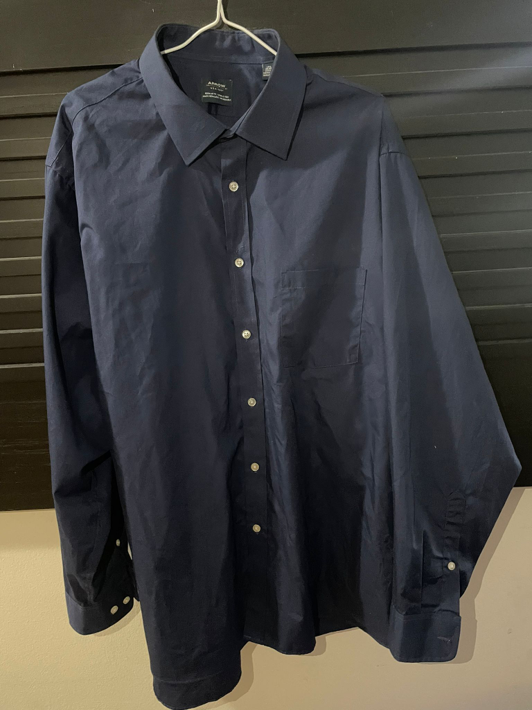 men button up shirt