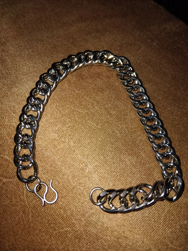Silver tone Chain Bracelet thumbnail
