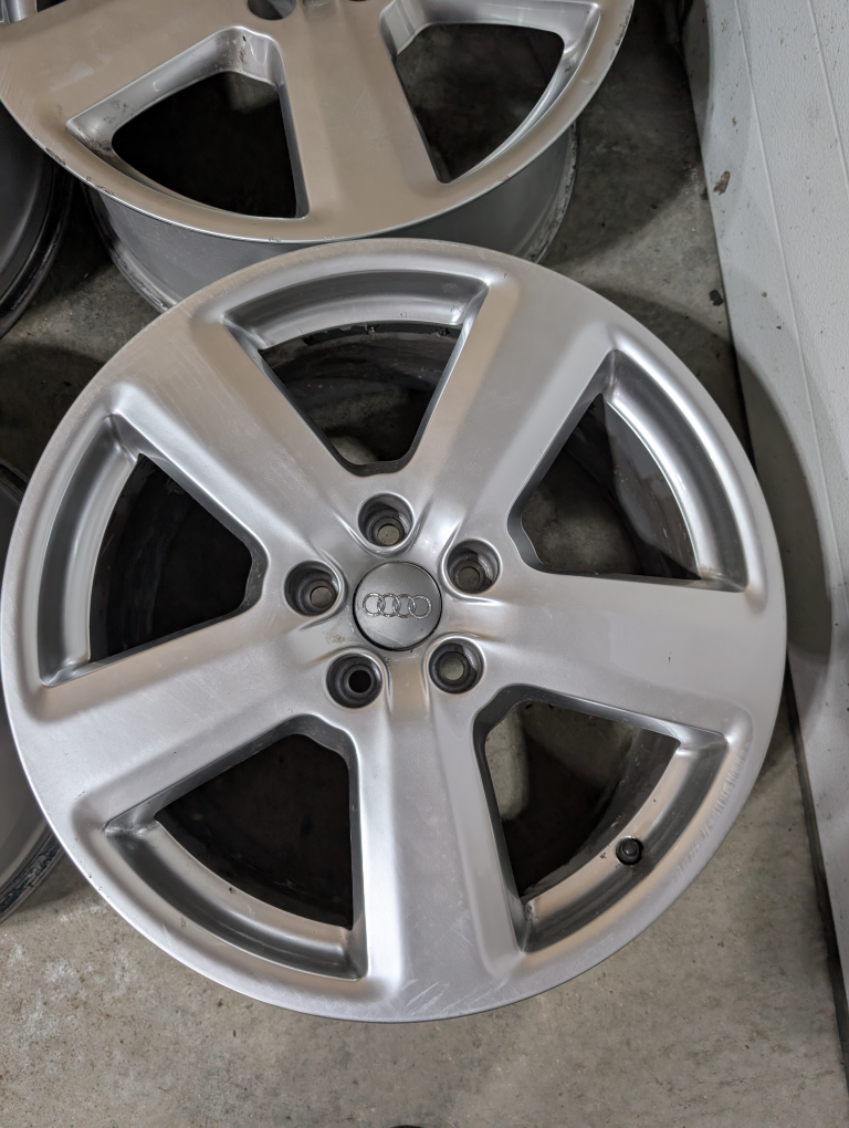 (4)-18 Inch Audi Alloy Rims 5x112 - photo 2