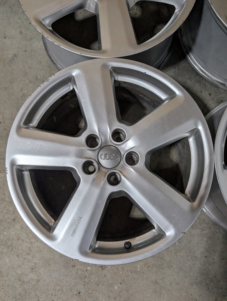 (4)-18 Inch Audi Alloy Rims 5x112 - photo 3