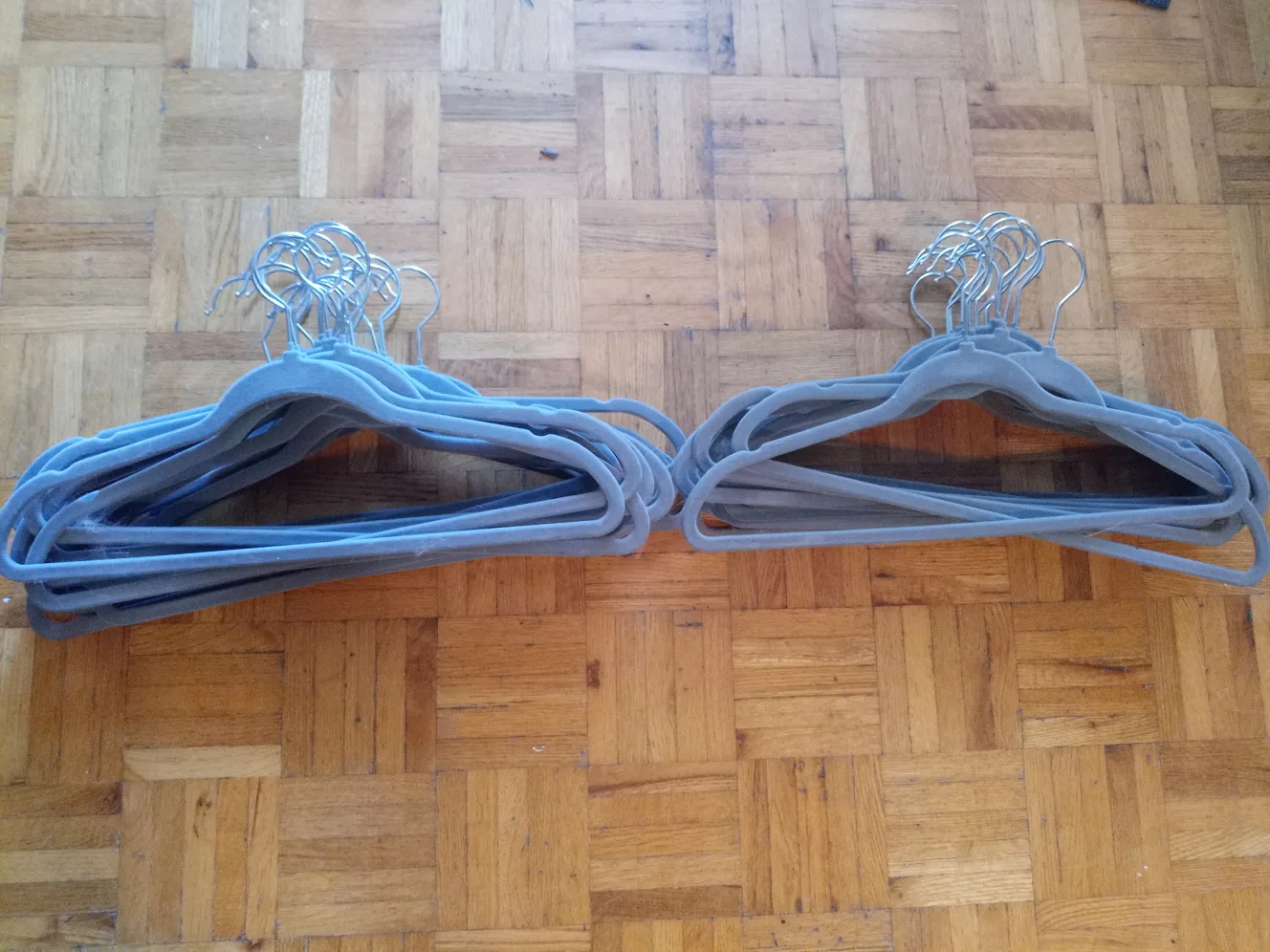 Clothes Hangers - Variety thumbnail