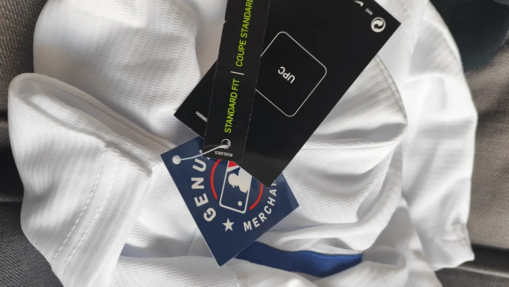 Nike Dodgers Ohtani #17 Jersey - Size S image indicator(3)