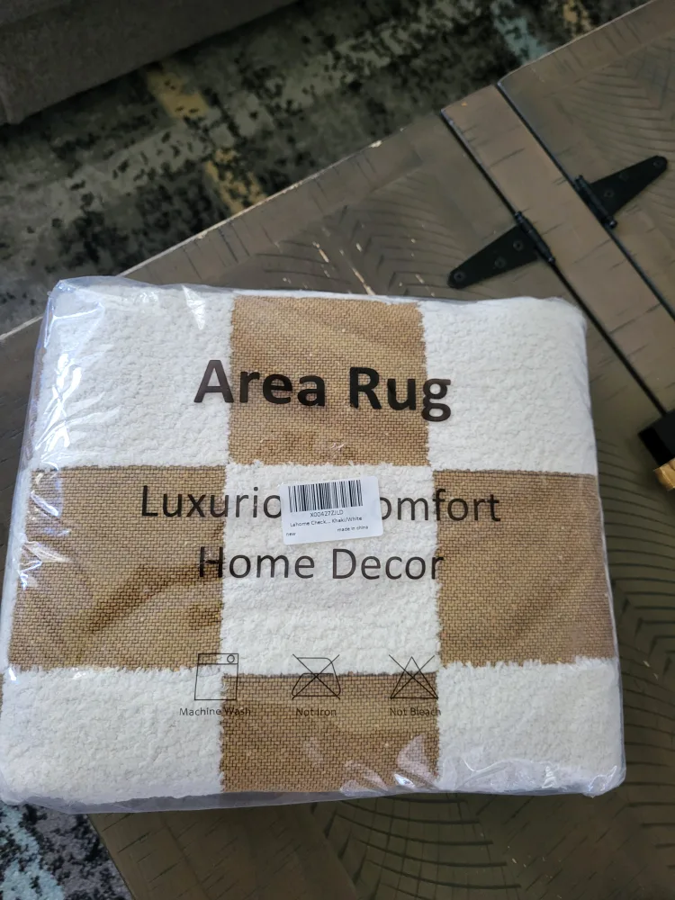 Checkered Rug - Brown and White image indicator(4)