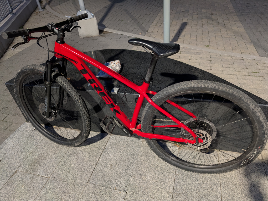 Trek X-Caliber 8 Mountain Bike - Red - photo 2