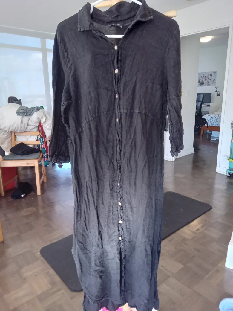 Francesca Bettini Black Linen Dress - Size M thumbnail