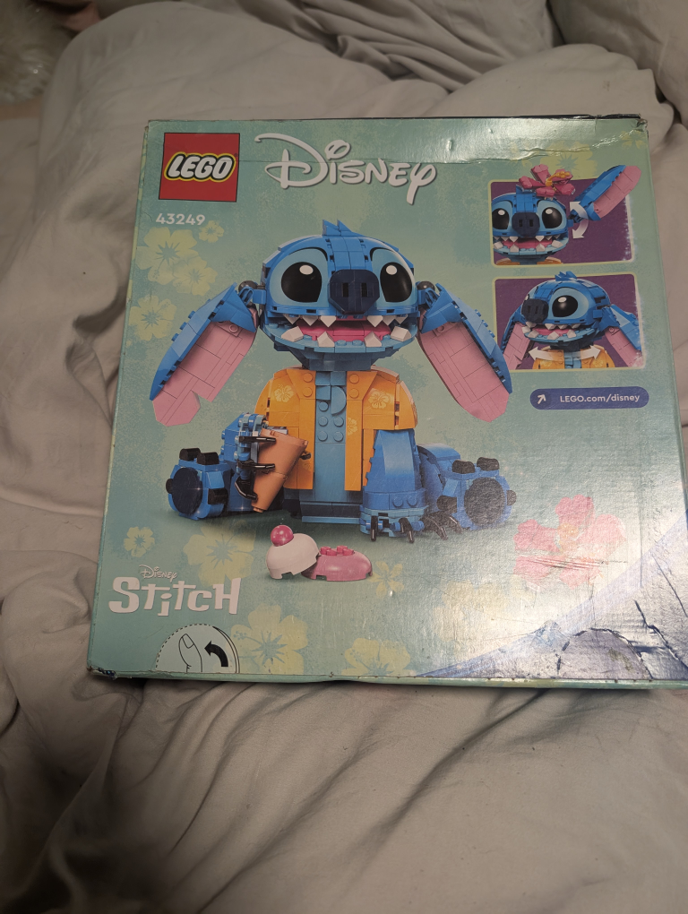 LEGO Disney Stitch BNIB