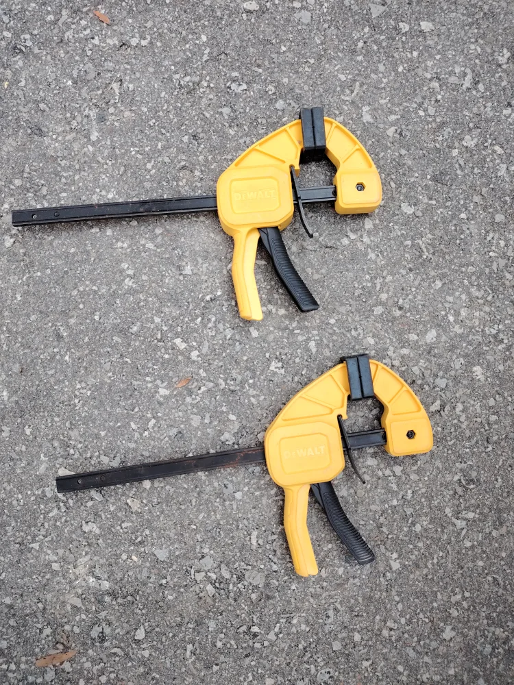 DeWalt Bar Clamp, Yellow & Black image indicator(2)