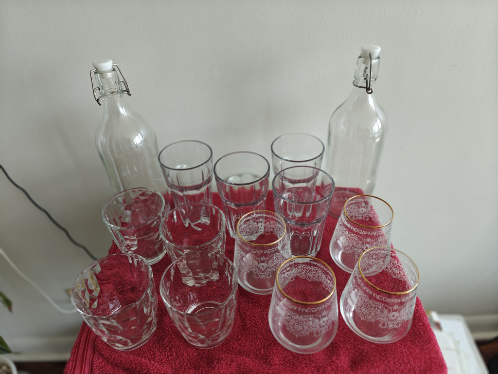 Glass Drinkware Set: Bottles & Glasses - photo 3