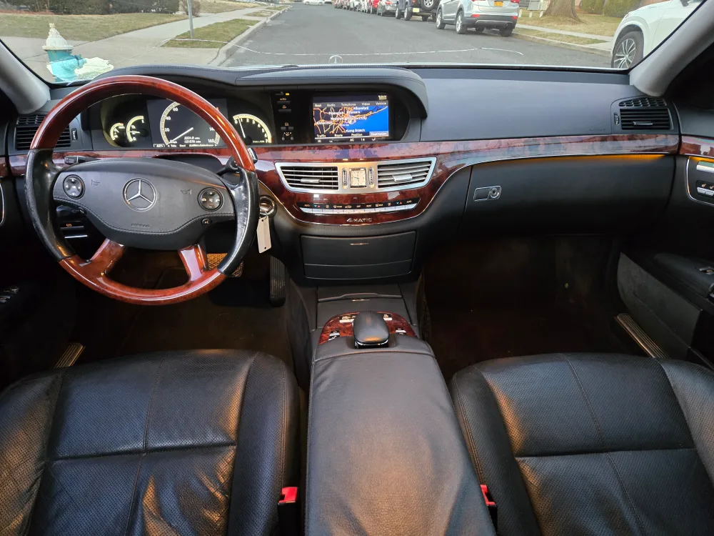 2008 Mercedes-Benz S550 4matic AWD Sedan - Silver image indicator(7)