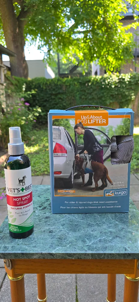 Vet's Best Hot Spot Spray & Kurgo Dog Lifter thumbnail