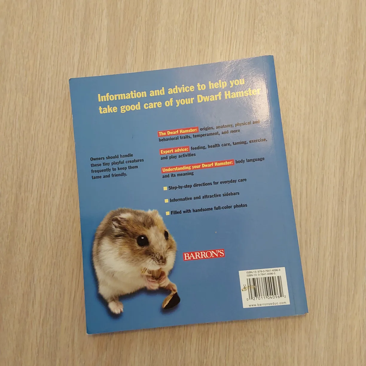 Dwarf Hamsters Pet Owner's Manual by Barron's image indicator(2)