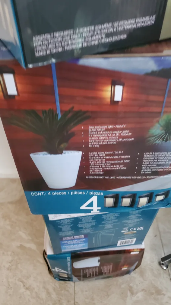 New Solar Post Accent Lights - Pack of 4 thumbnail