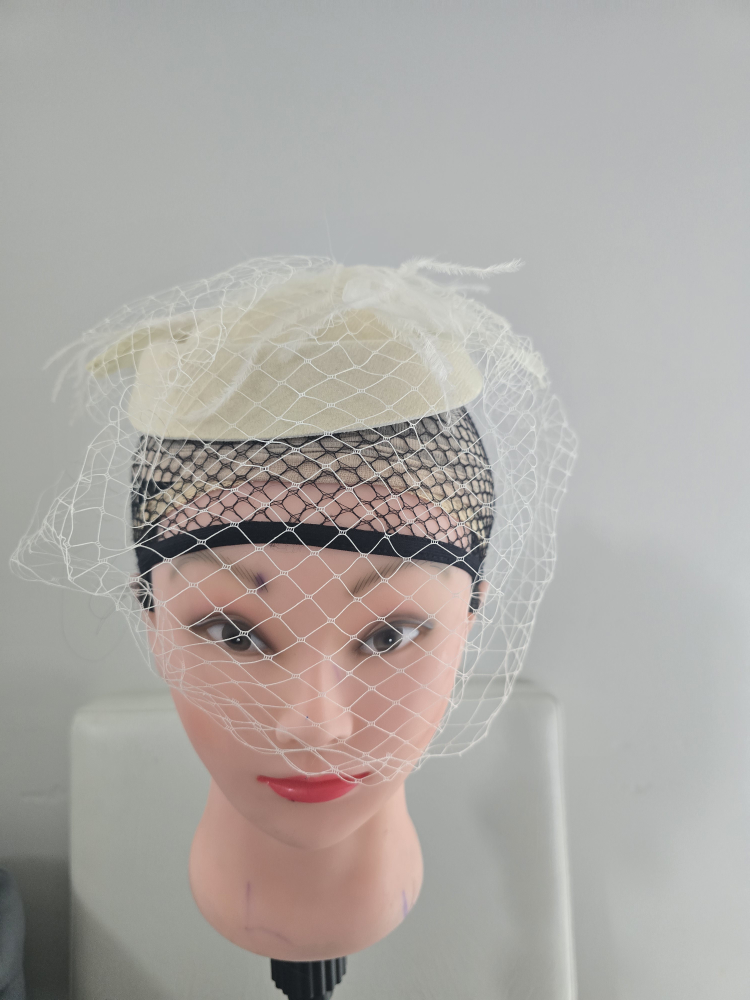 Fascinator Hat - Cream