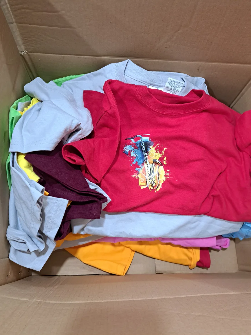 Box of Assorted printed T-Shirts thumbnail