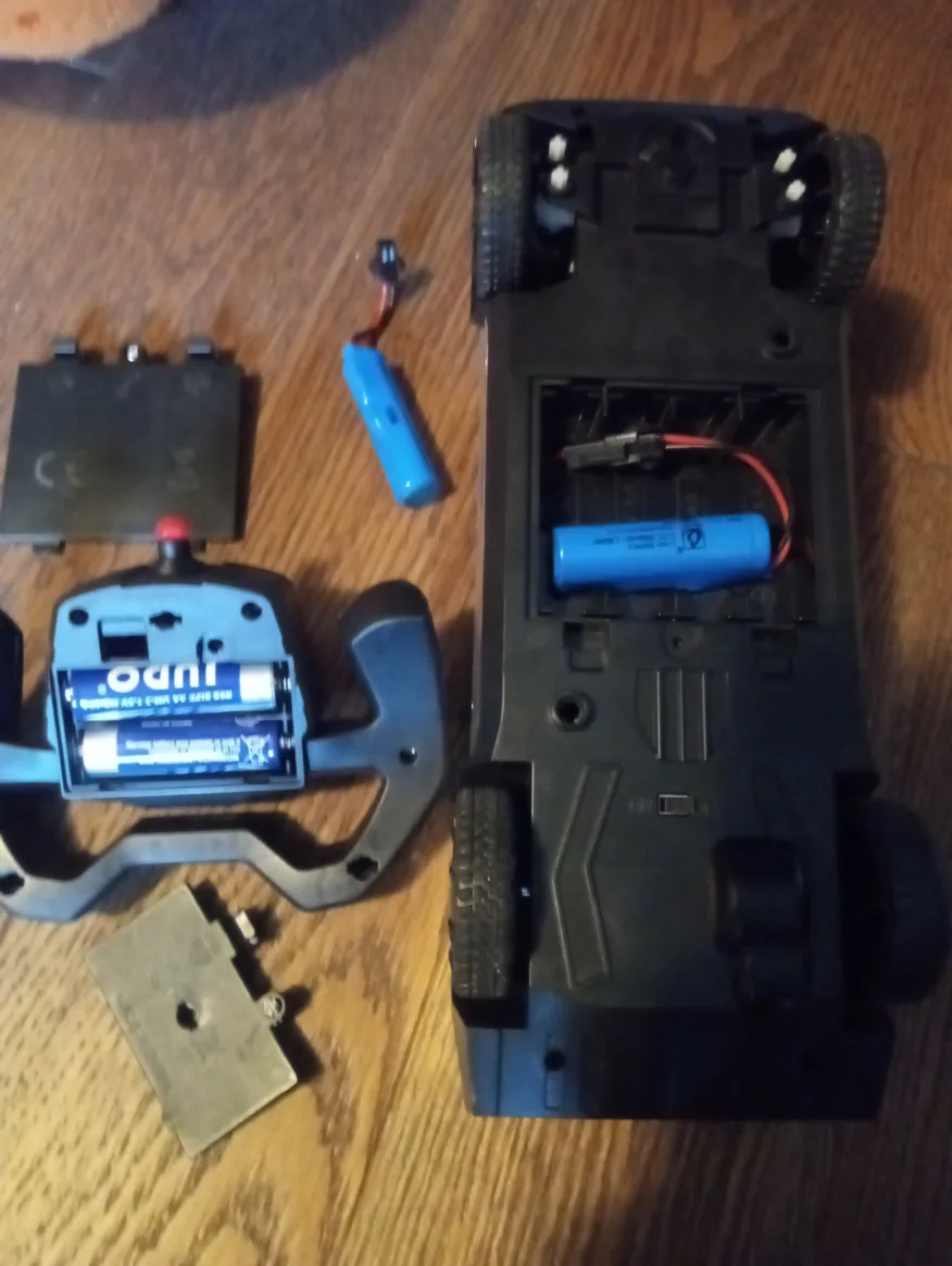 Tesla Cybertruck RC Toy Car image indicator(2)