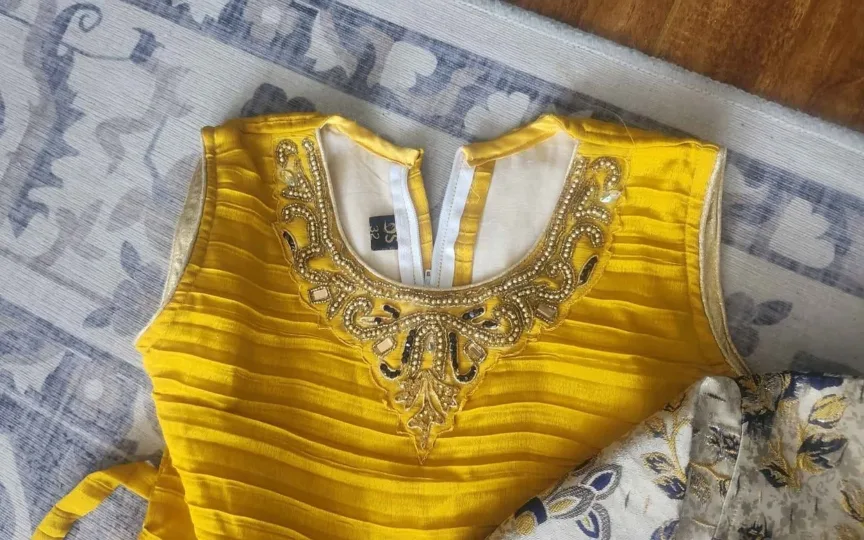 "Gorgeous Girls Yellow Dress & Jacket – Size 8–10 image indicator(3)