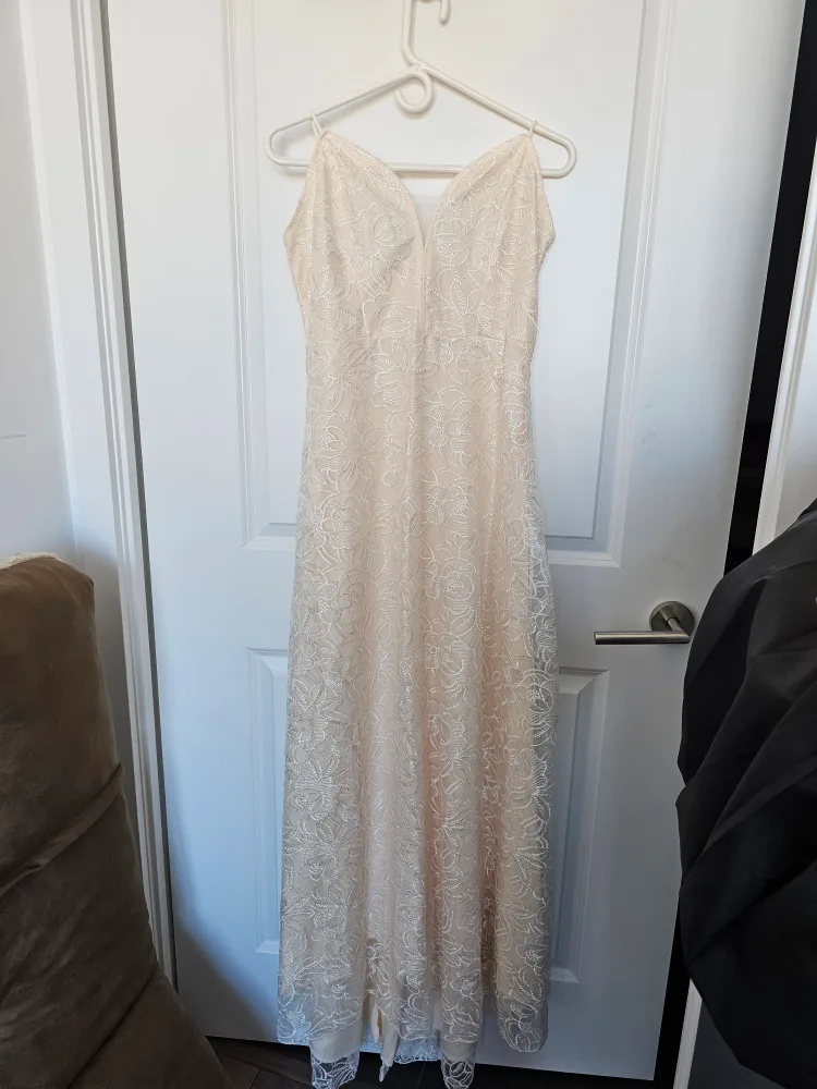 Cream Lace Formal Dress -XL thumbnail
