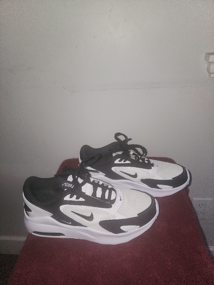 Nike Air Max Impact sneakers. - photo 2