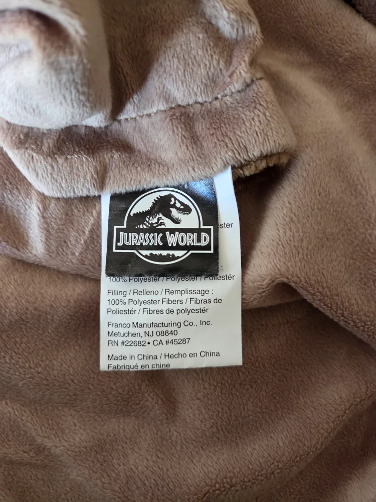 Jurassic World Hooded Blanket image indicator(4)
