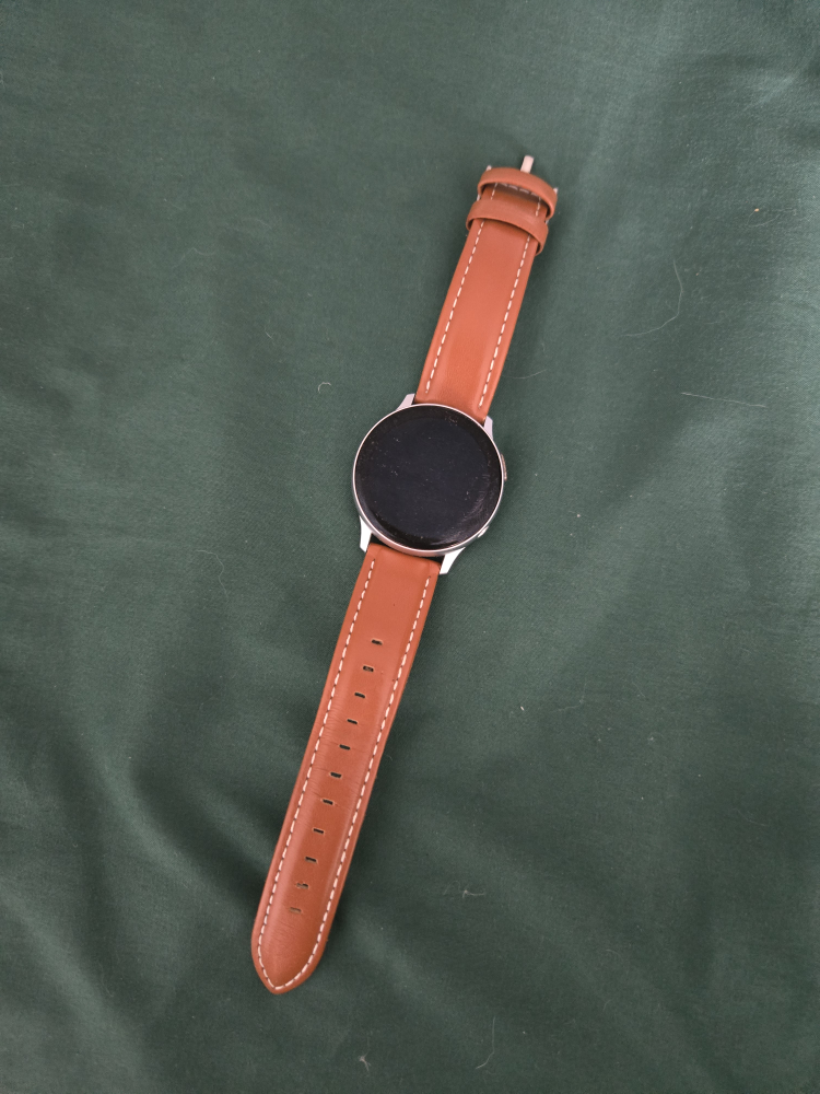 Samsung Watch, Charger, & Straps Bundle
