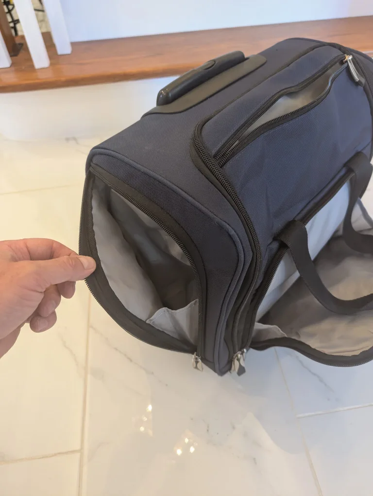 CIAO Wheeled Carry-On Bag - Navy Blue image indicator(5)