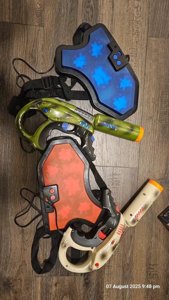 Laser Tag Set - 2 Player (BRAND NEW) thumbnail