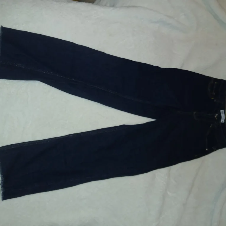 Zara Denim Jeans - Size US 2 thumbnail