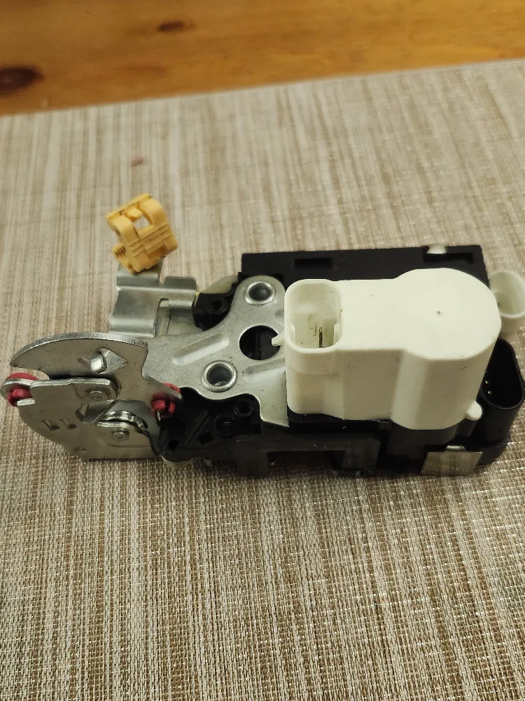 Dorman 931-319 Door Latch Actuator image indicator(2)