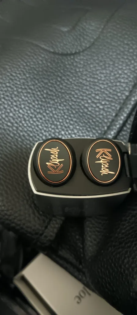 Klipsch Wireless Earbuds thumbnail
