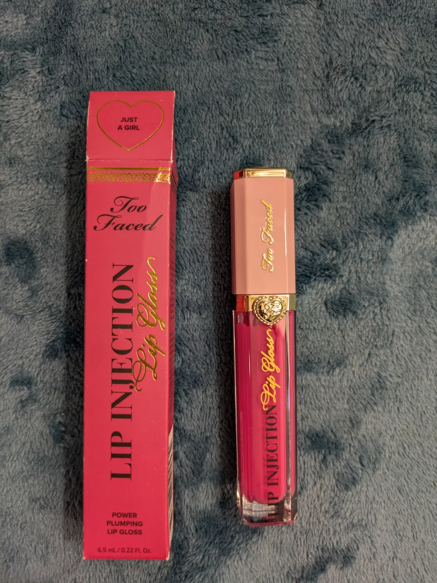 Too Faced Lip Injection Power Plumping Lip Gloss