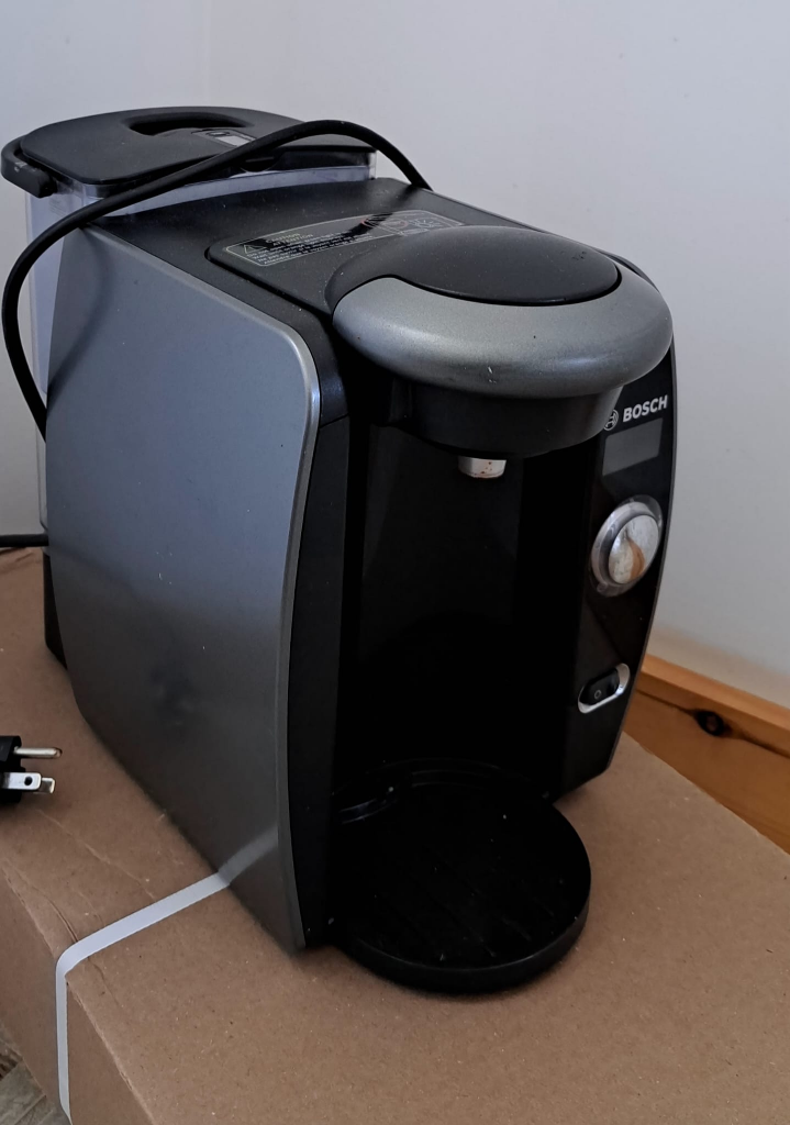 Bosch Tassimo Coffee Maker - photo 2