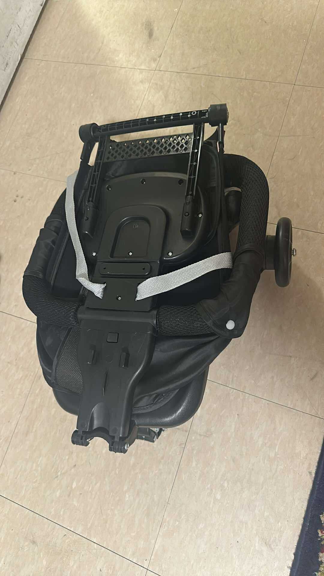 New Light Foldable Baby Stroller - photo 3