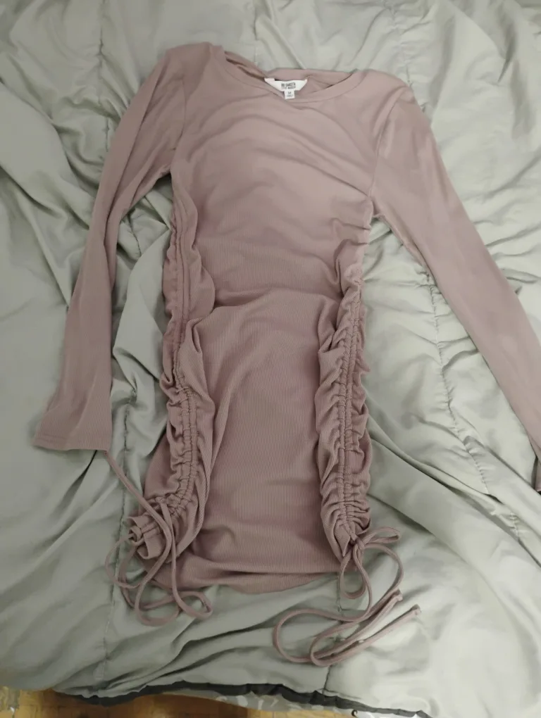 Brand new BB Dakota Steve Madden Dress - Size M thumbnail