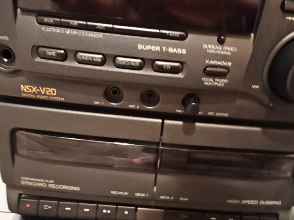 Aiwa NSX-V20 Digital Audio System - photo 4