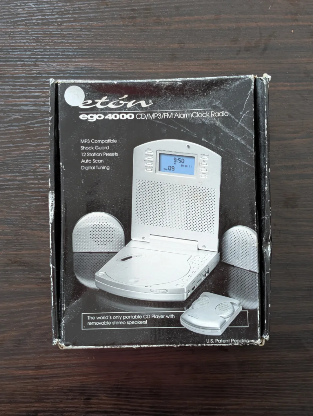 Eton Ego 4000 CD/MP3/FM Alarm Clock Radio thumbnail