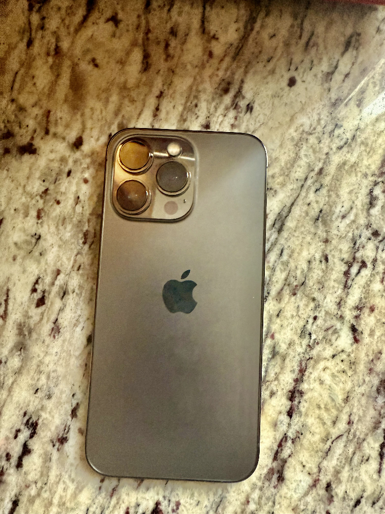 iPhone - photo 3