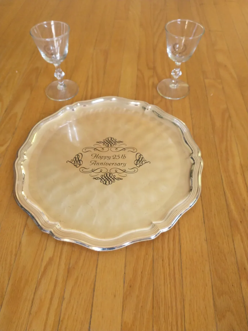Silver Anniversary Tray & Glasses thumbnail