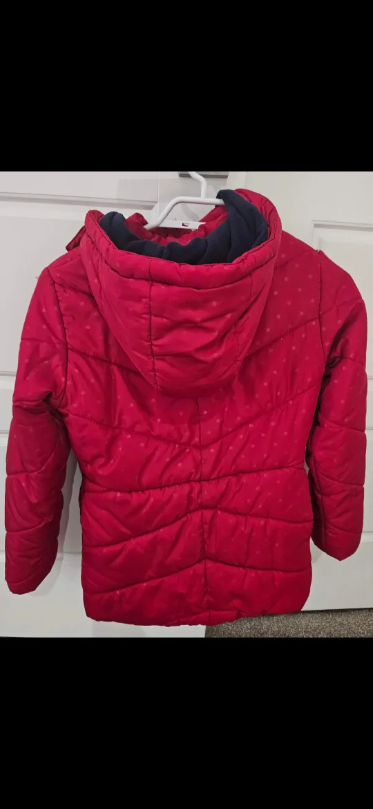 Nautica Girls hooded Red Puffer Jacket - Size 10 image indicator(3)