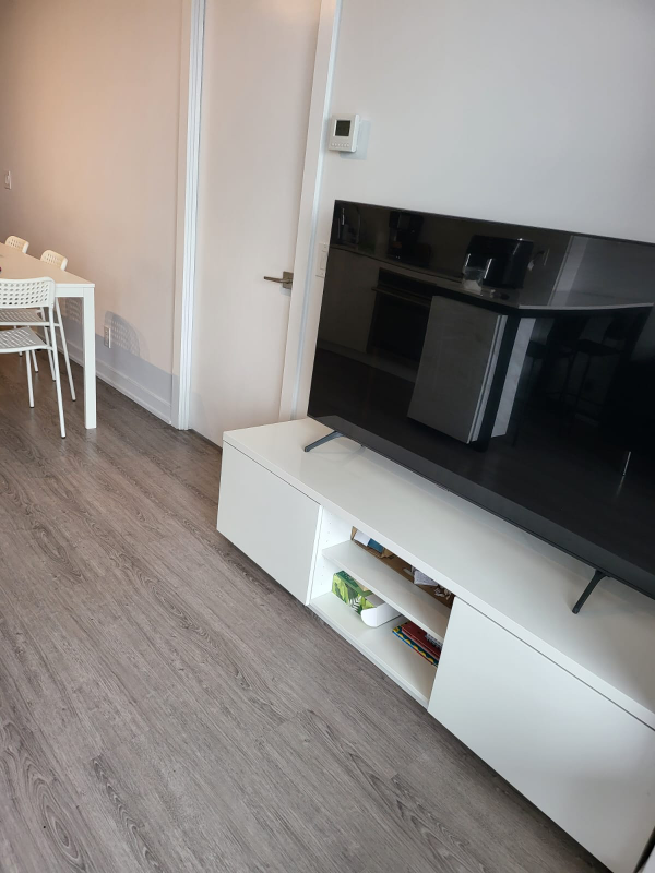 Samsung Smart TV 58 inch - photo 2
