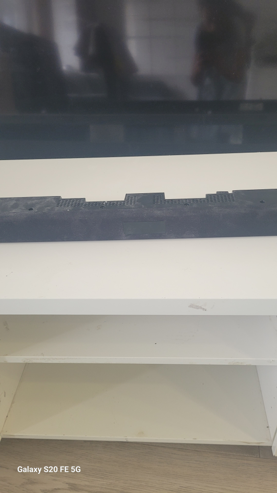 Soundbar and a tv - photo 2