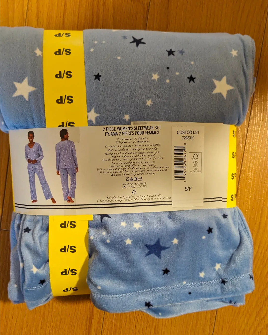 Brand New in Package Nautica Women's Sleepwear Set - Size Small image indicator(2)