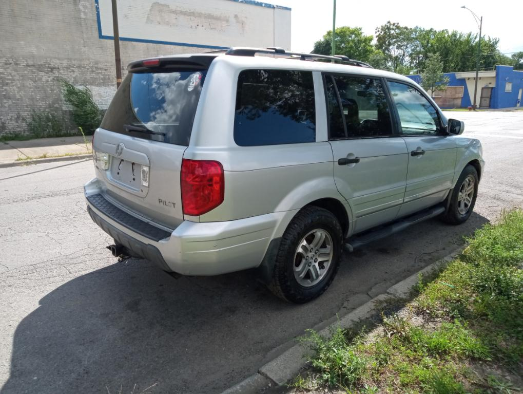 2003 Silver Honda Pilot SUV - photo 5