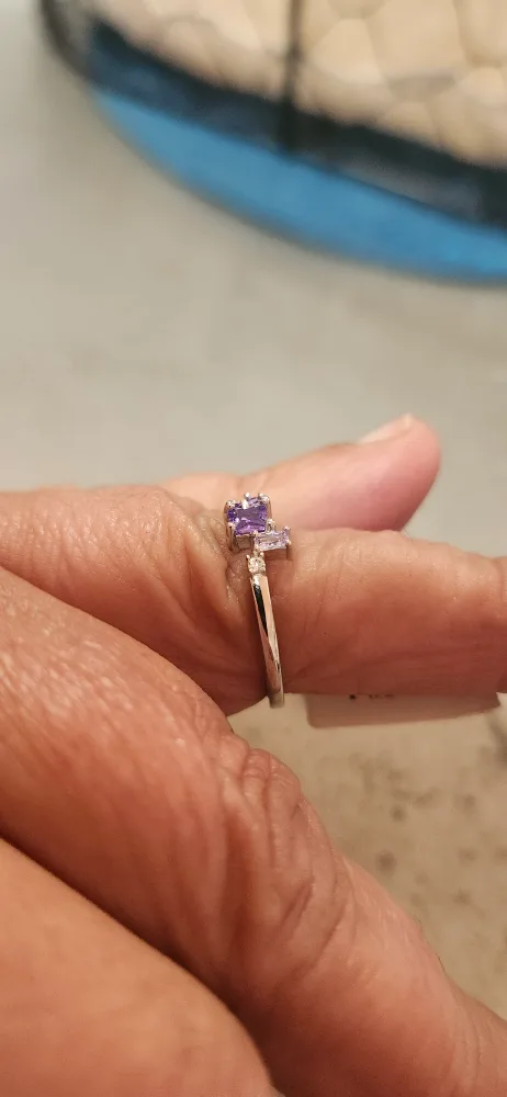 Size 6 Sterling Silver Ring image indicator(4)