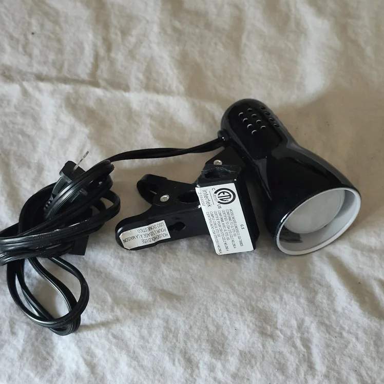 G.S. Black Clip Lamp - Model GS-T00820 thumbnail