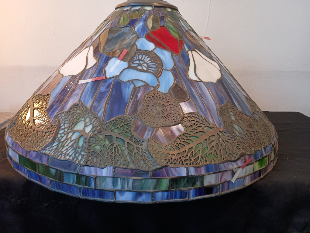 Tiffany Style Stained Glass Lamp Shade - Read Description - photo 2