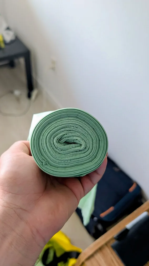 Bag to Nature Small Kitchen Compost Bags image indicator(2)