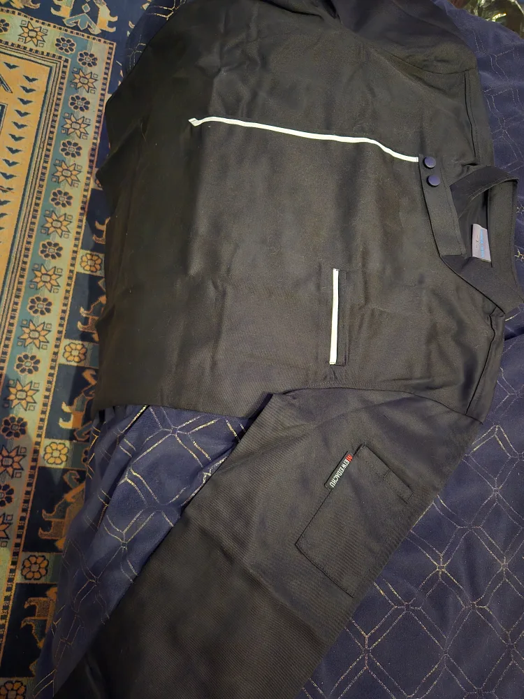 New ChefUniforms.com Chef Coat - Size L image indicator(3)